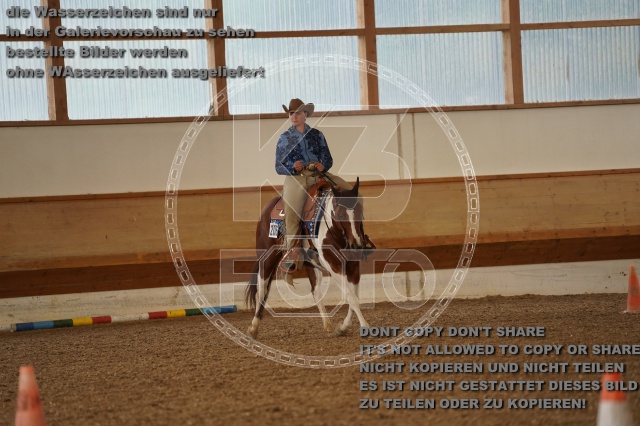 s_A_902489.JPG